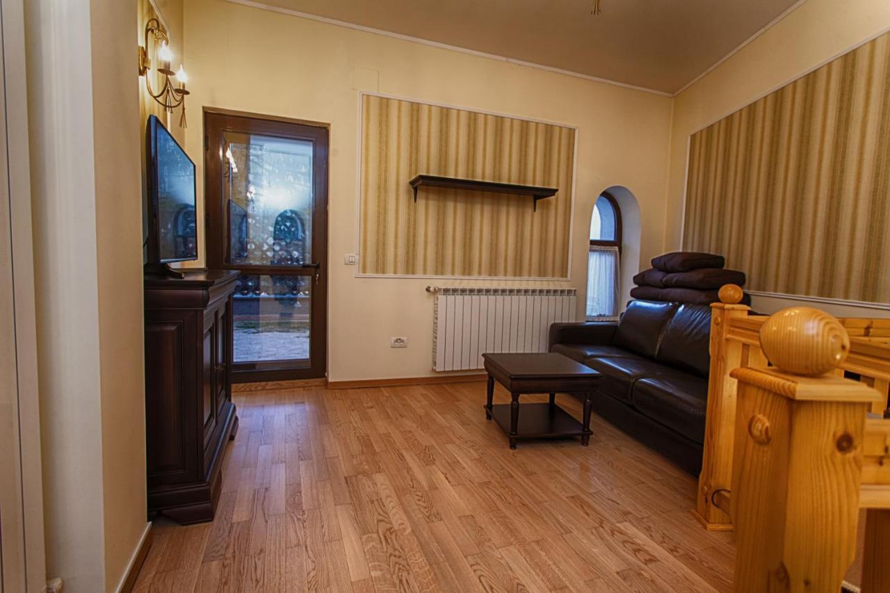 Vila Imperial Bed and Breakfast Σινάια Εξωτερικό φωτογραφία