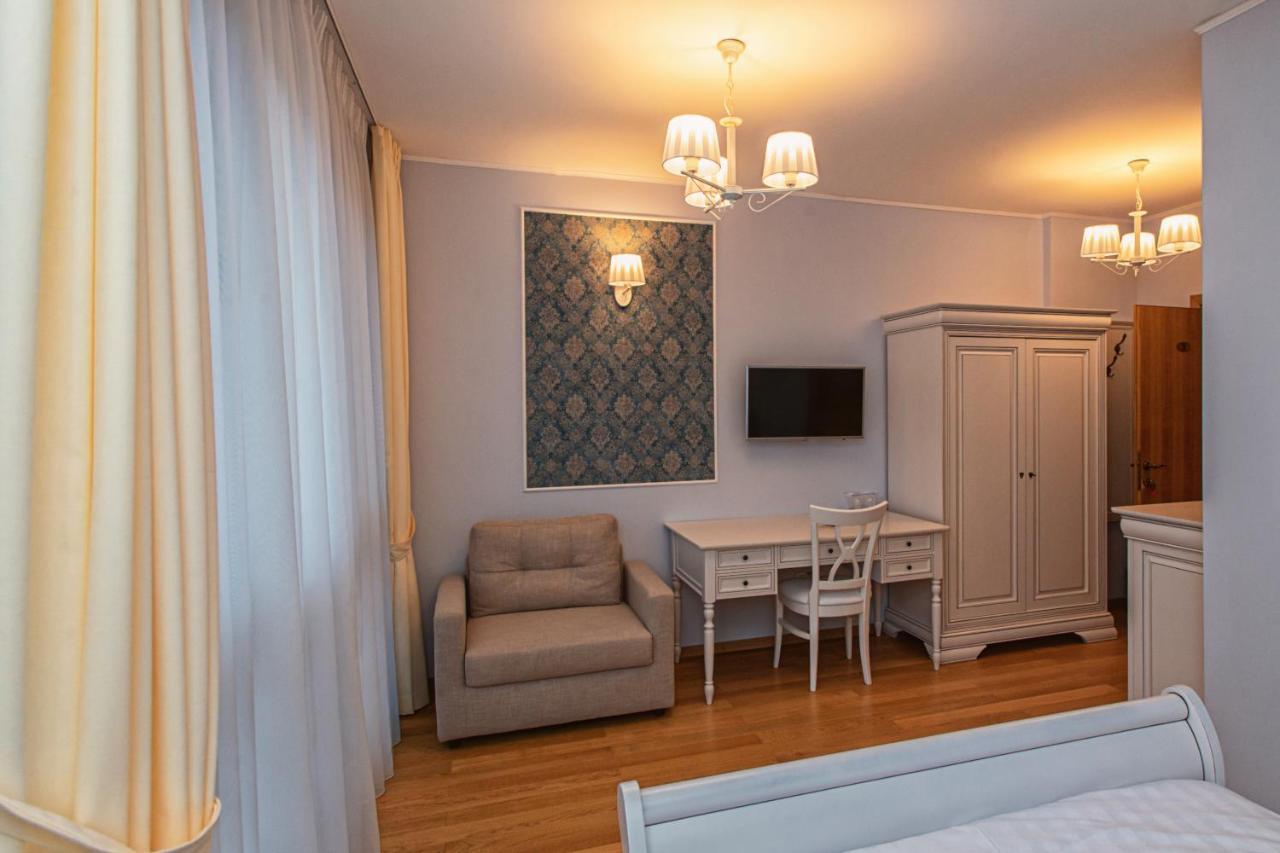 Vila Imperial Bed and Breakfast Σινάια Εξωτερικό φωτογραφία