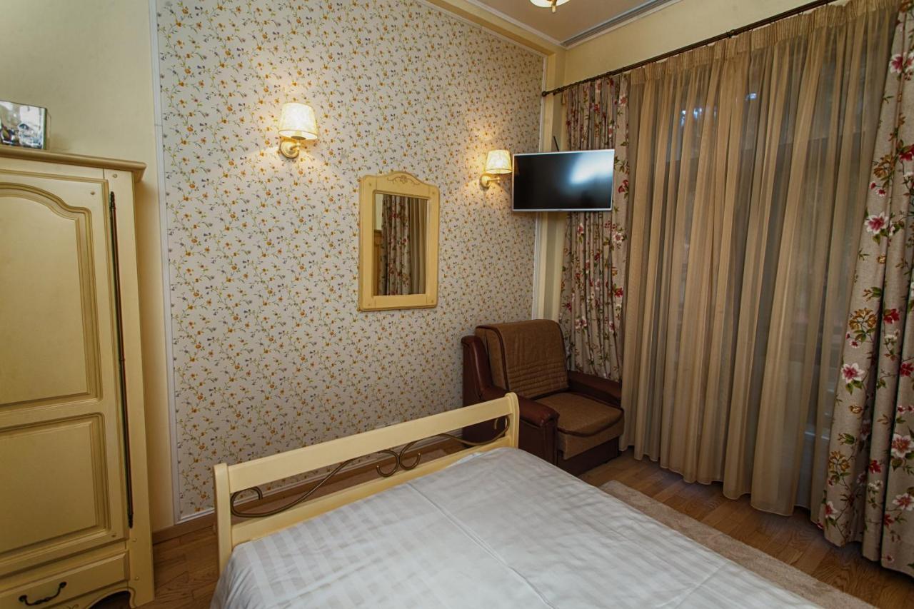Vila Imperial Bed and Breakfast Σινάια Εξωτερικό φωτογραφία